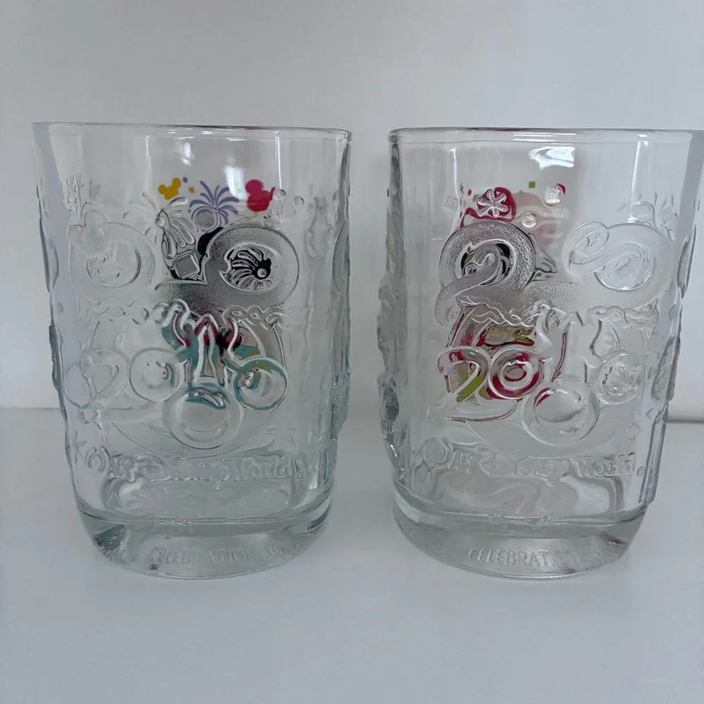 Set of 2 Vintage Disney Millenium 2000 Walt Disney World Commemorative Glasses